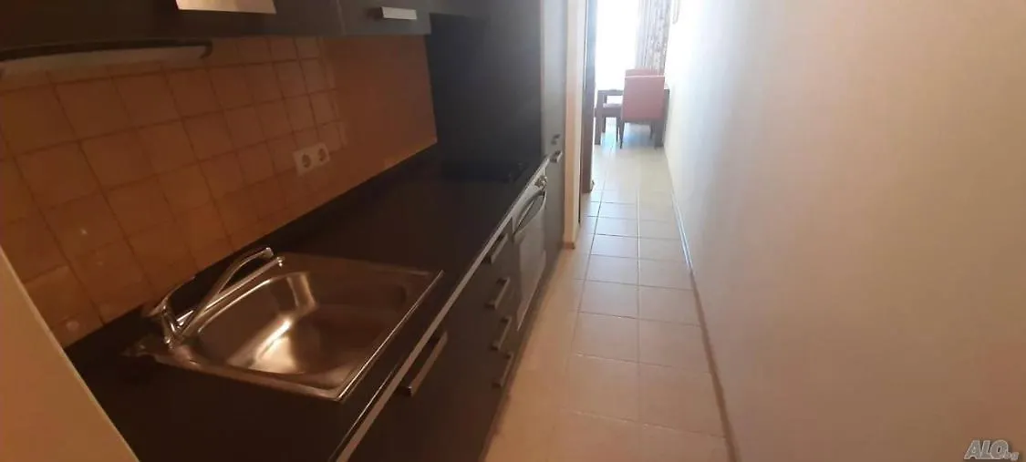 Sunset Apartment,Aluna Pomorie